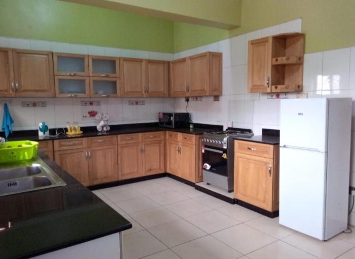 Palatine Apartments Makindye Kizungu, Kampala Ngoại thất bức ảnh