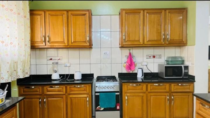 Palatine Apartments Makindye Kizungu, Kampala Ngoại thất bức ảnh